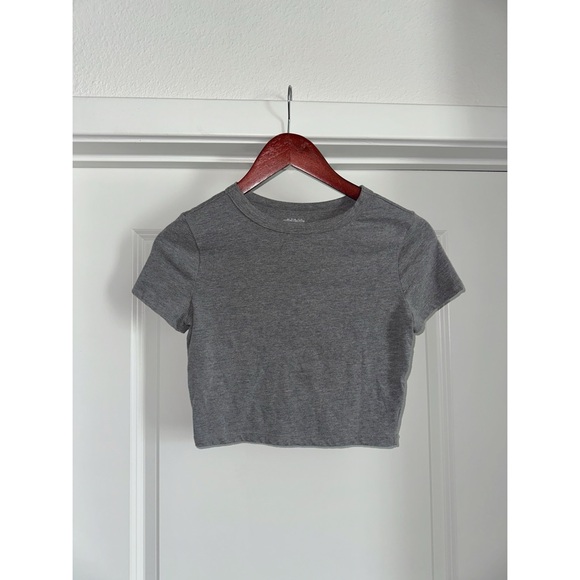 Wild Fable Charcoal Short Sleeve Crop Top - Picture 3 of 7